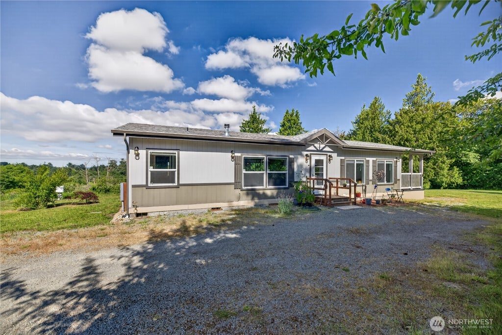 Photo of 3973 Francis Road, Mount Vernon, WA 98273 (MLS # 2540625)