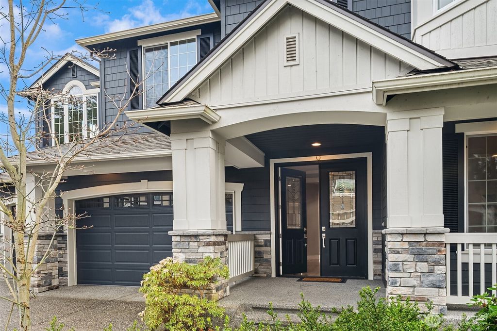 Photo of 26522 SE Belvedere Way, Sammamish, WA 98075 (MLS # 2340507)
