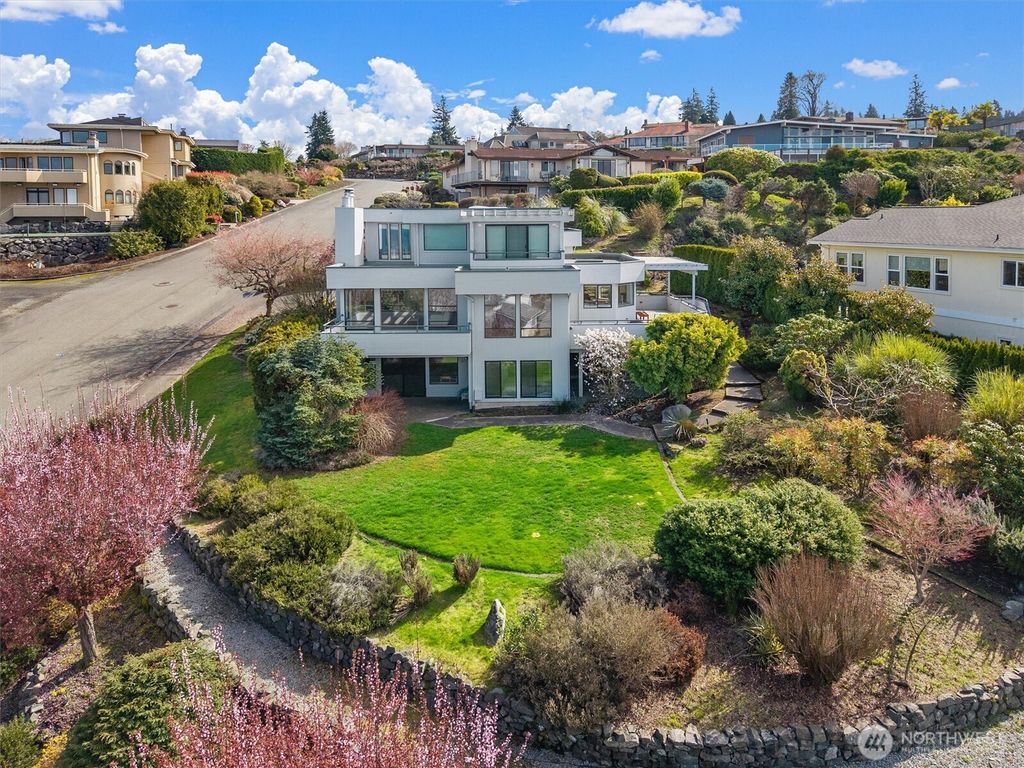 Photo of 505 S Marine Hills Way, Federal Way, WA 98003 (MLS # 2487991)