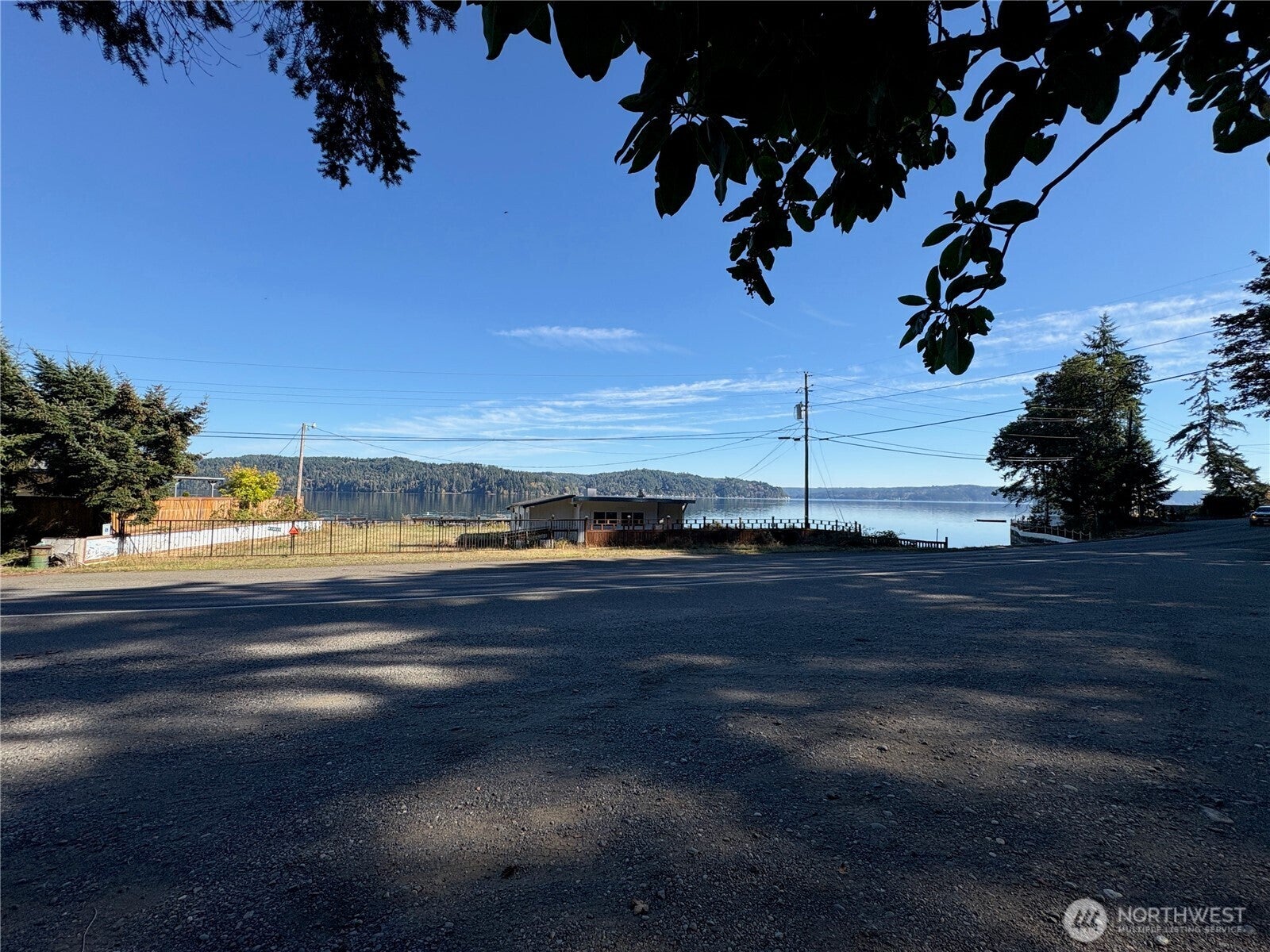 23522 N US Highway 101