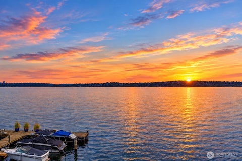 Photo of 807 Lake Street S #301, Kirkland, WA 98033 (MLS # 2564157)