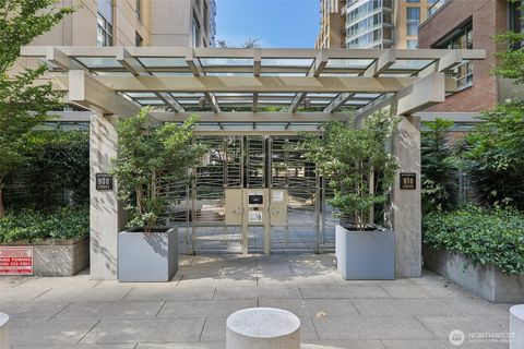 Photo of 900 Lenora Street #W106, Seattle, WA 98121 (MLS # 2389287) Photo of 900 Lenora Street #W106, Seattle, WA 98121 (MLS # 2389287)
