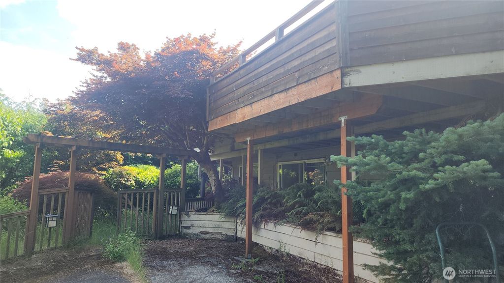 Photo of 2803 171st Avenue SE, Bellevue, WA 98008 (MLS # 2394927)