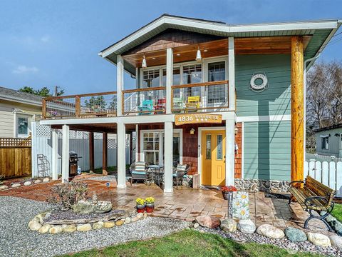 Photo of 4836 Willow Drive, Blaine, WA 98230 (MLS # 2489250)