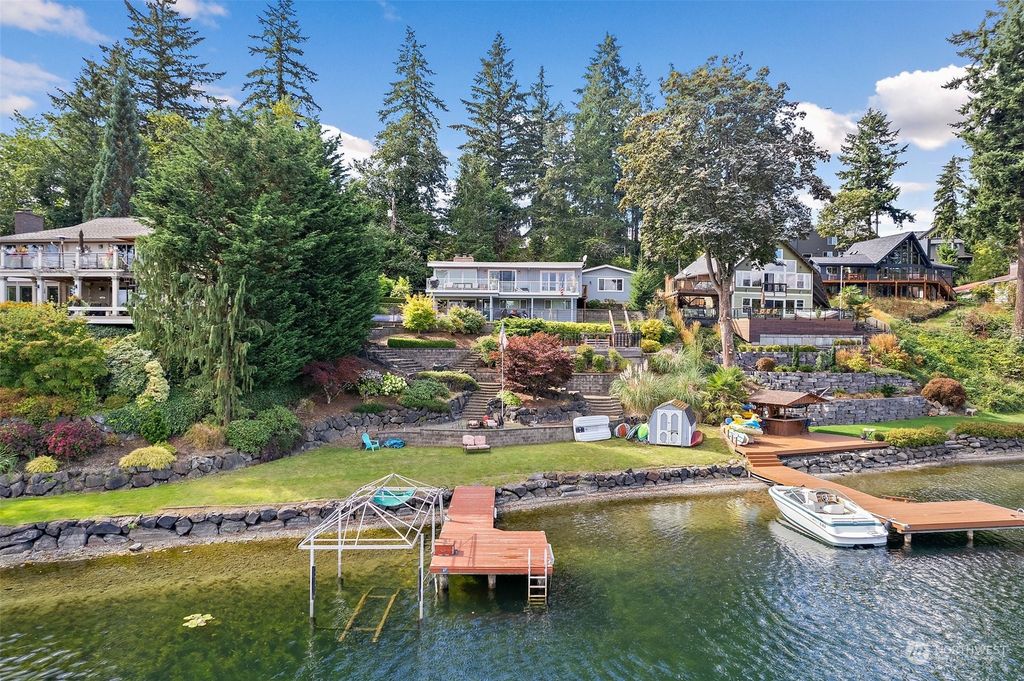 Photo of 26208 135th Avenue SE, Kent, WA 98042 (MLS # 2324542)