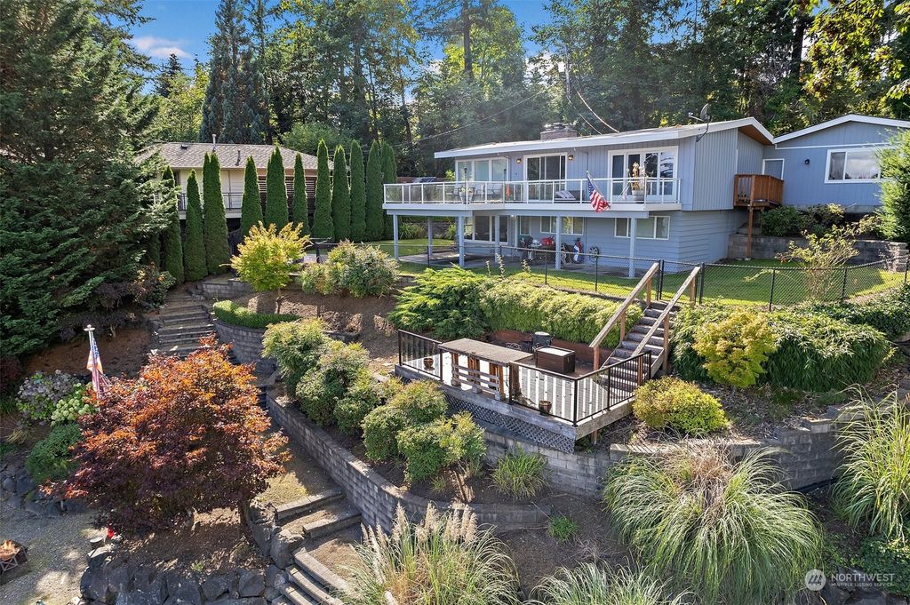 Photo of 26208 135th Avenue SE, Kent, WA 98042 (MLS # 2324542)