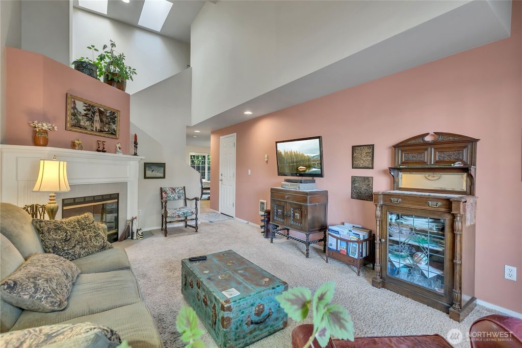 Photo of 10531 SE 250th Place #H101, Kent, WA 98030 (MLS # 2435902)