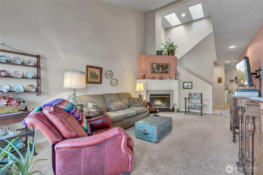 Photo of 10531 SE 250th Place #H101, Kent, WA 98030 (MLS # 2435902)