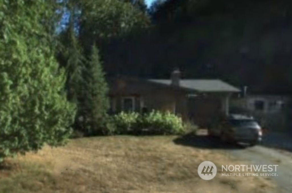 Photo of 17923 SE 121st Place, Renton, WA 98059 (MLS # 2187098)