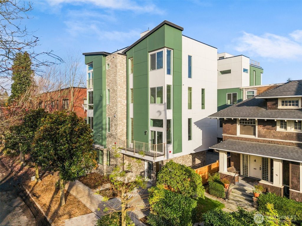 Photo of 730 C Broadway E #C, Seattle, WA 98102 (MLS # 2424082)