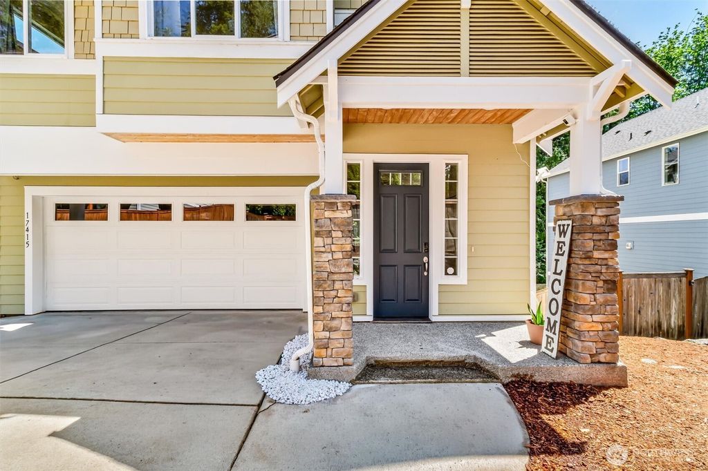 Photo of 17415 3rd Avenue SE, Bothell, WA 98012 (MLS # 2531549)