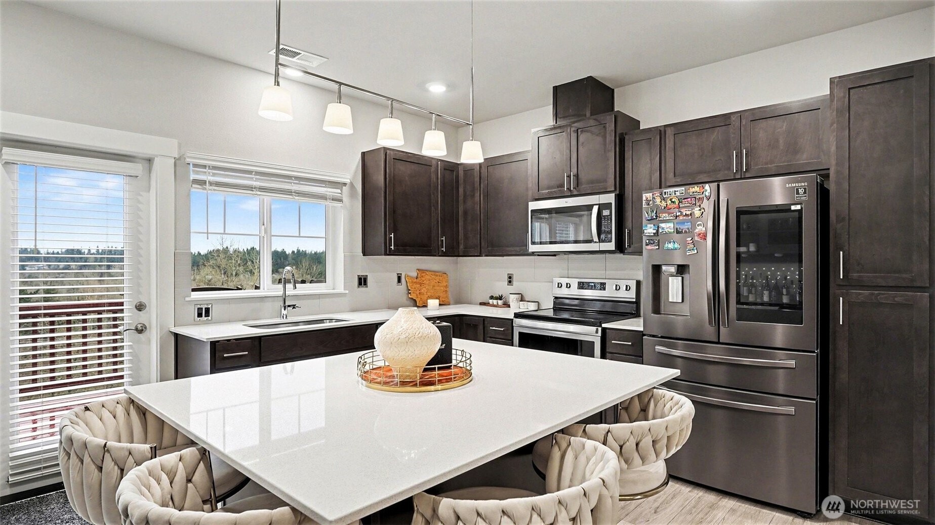 1621 Seattle Hill Road HH-2