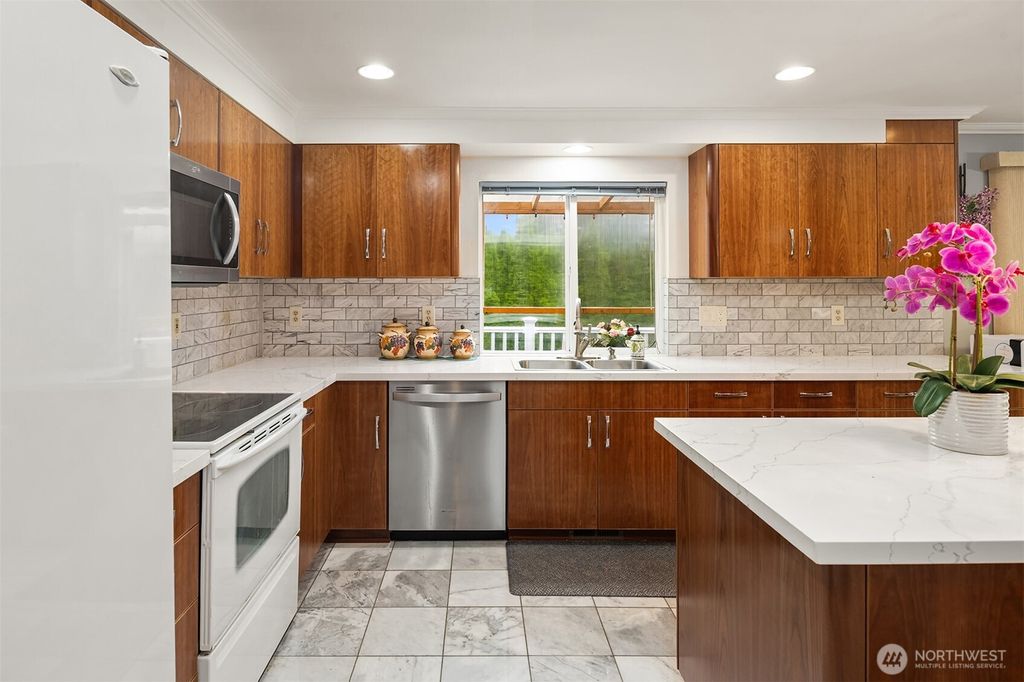 Photo of 11426 81st Place S, Seattle, WA 98178 (MLS # 2522717)