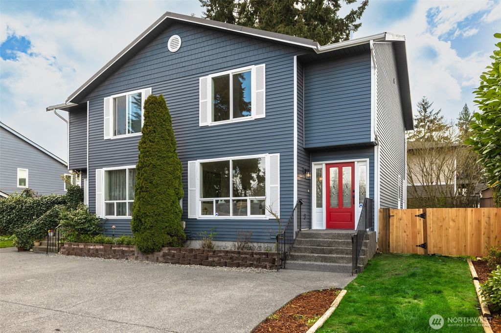 Photo of 1827 S 308th Street #Unit A, Federal Way, WA 98003 (MLS # 2376228)