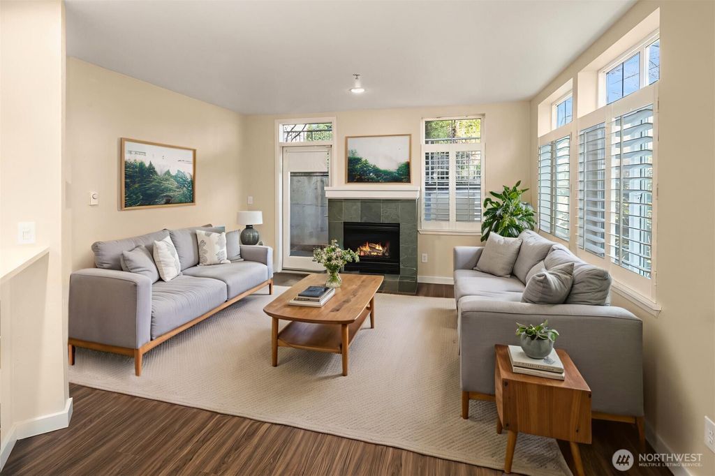 Photo of 611 Highland Drive #101, Seattle, WA 98109 (MLS # 2471494)