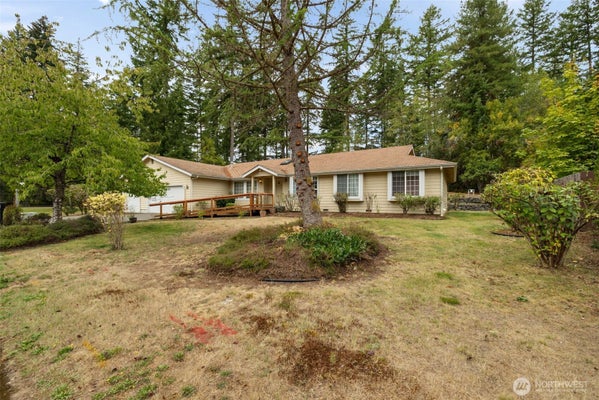 6486 CROSSING PL SW, PORT ORCHARD, WA 98367 - Image 7de5e130170525e1290e06b97de2ffc8/3902117803