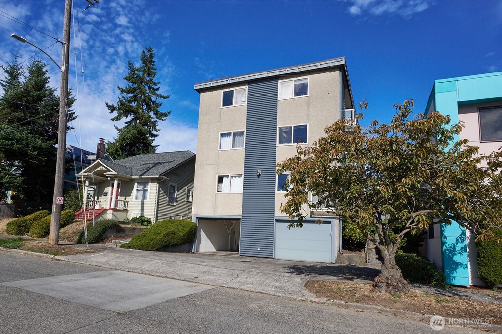 Photo of 812 N 42nd Street #301, Seattle, WA 98103 (MLS # 2446961)
