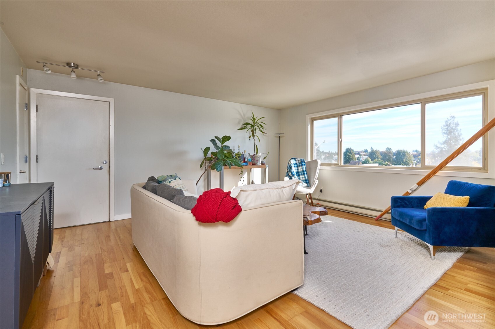 812 N 42nd Street 301