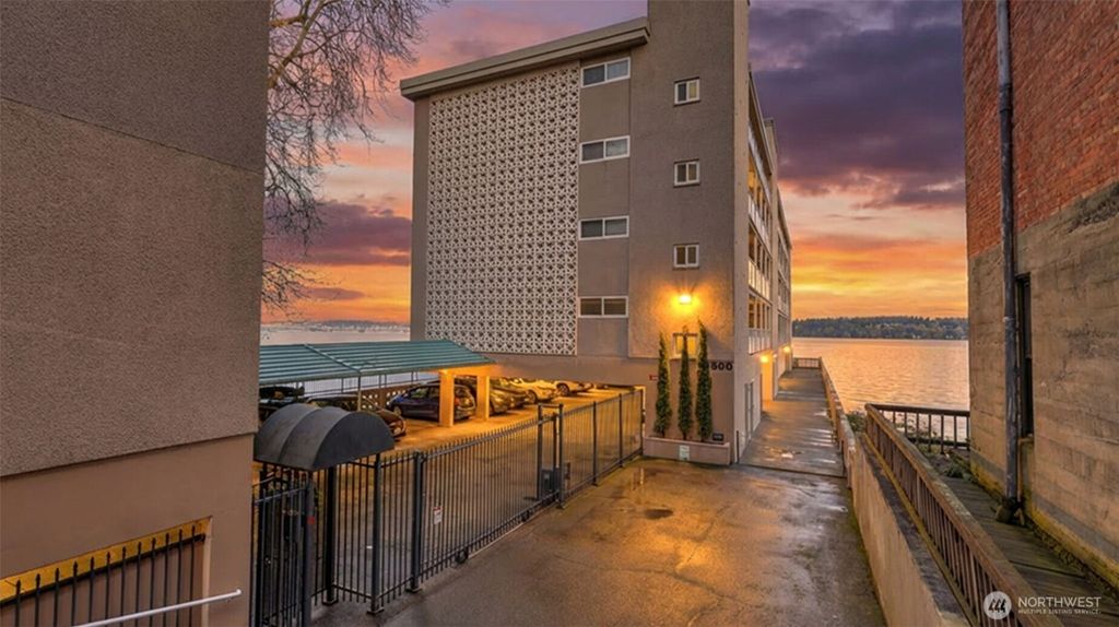 Photo of 1800 43rd Avenue E #401, Seattle, WA 98112 (MLS # 2463247)