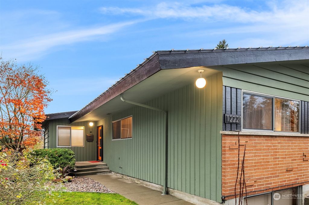 listing image 9362543616358178901