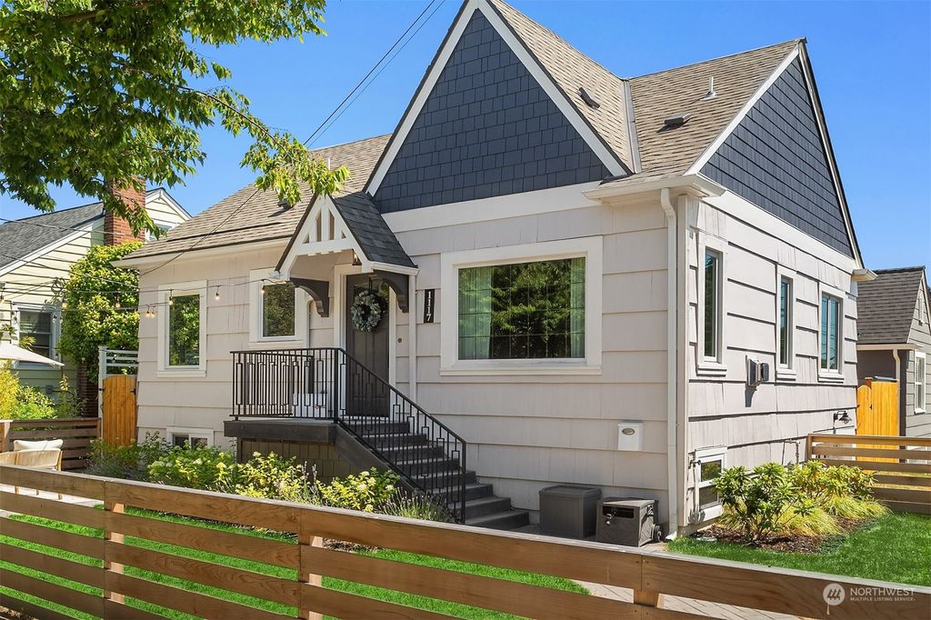 Photo of 1117 NW 67th Street, Seattle, WA 98117 (MLS # 2264296)