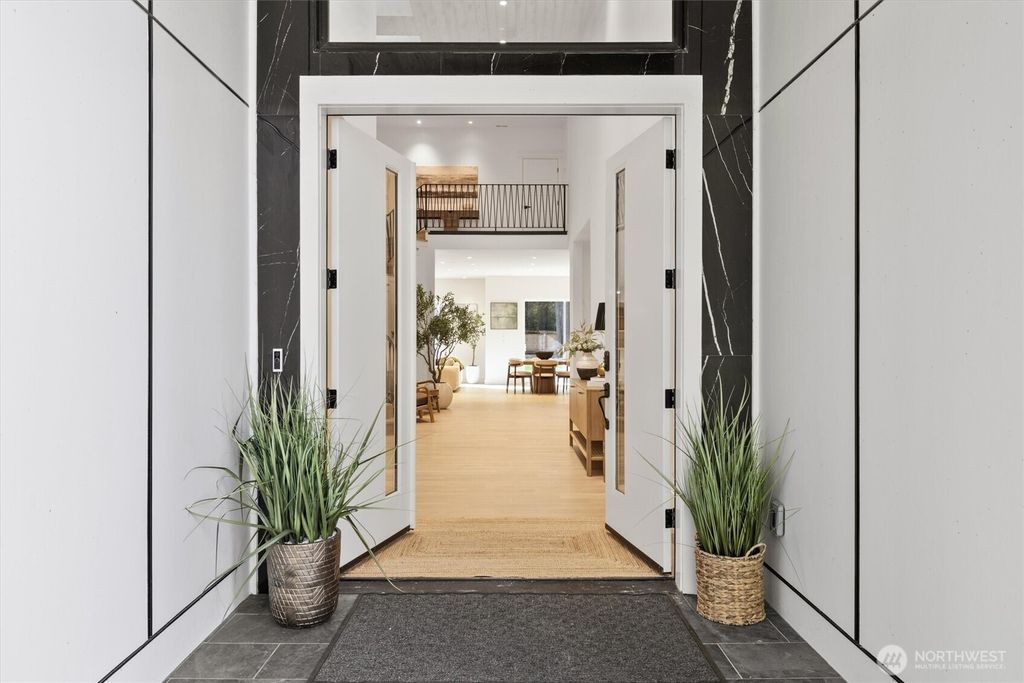 Photo of 14435 Bear Creek Road NE, Woodinville, WA 98077 (MLS # 2486348)