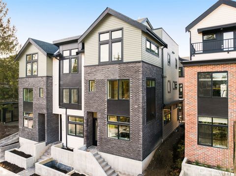 8327 12th Avenue NW Seattle WA 98117