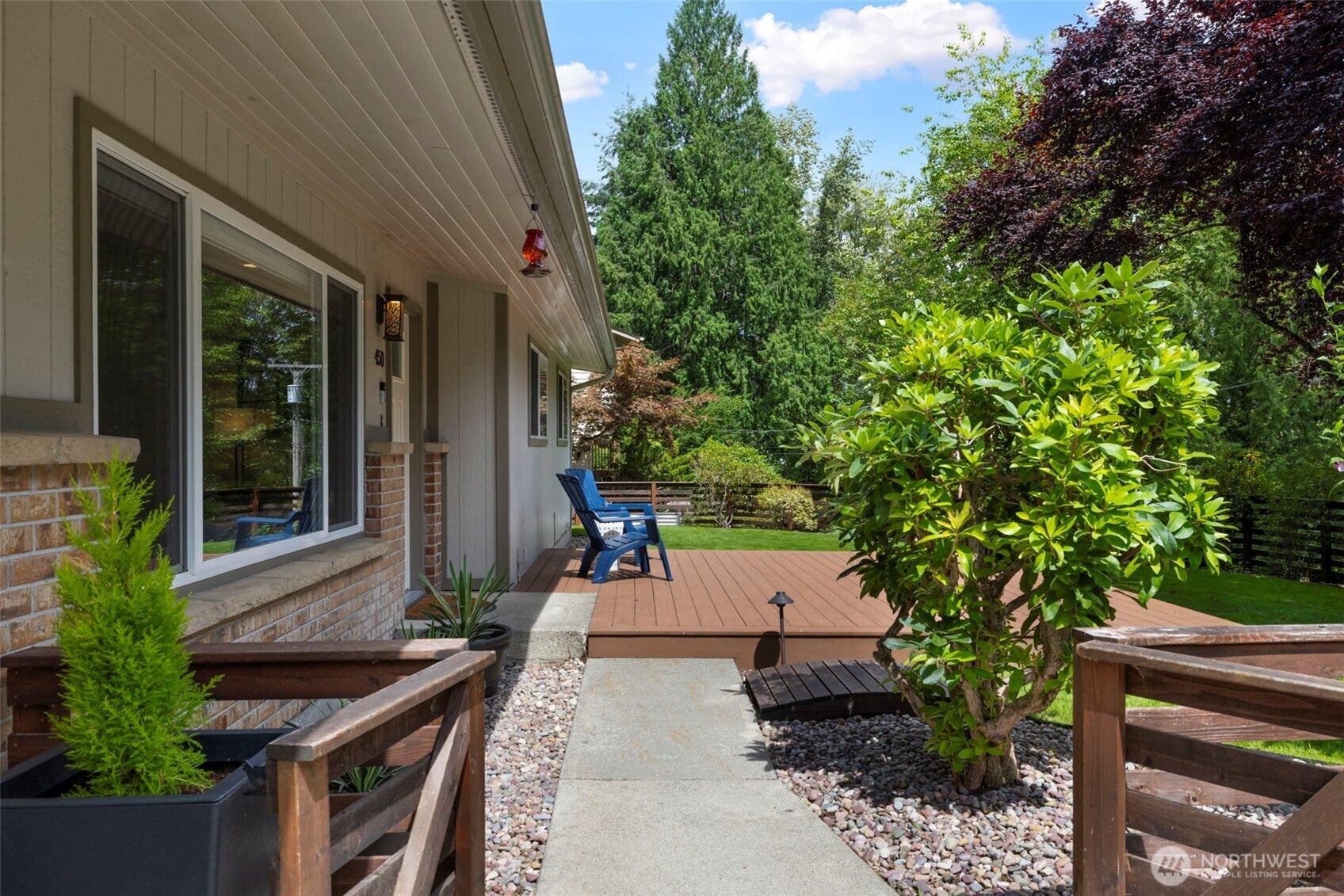 450 Mount Defiance Circle SW