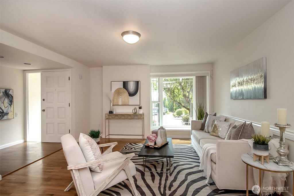 Photo of 5503 159th Place NE, Redmond, WA 98052 (MLS # 2415629)