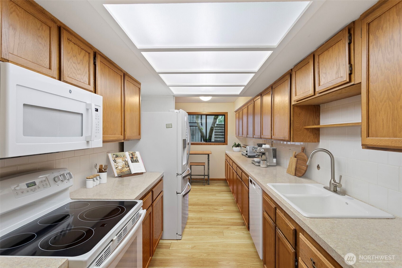 1602 NE 140th Street N2