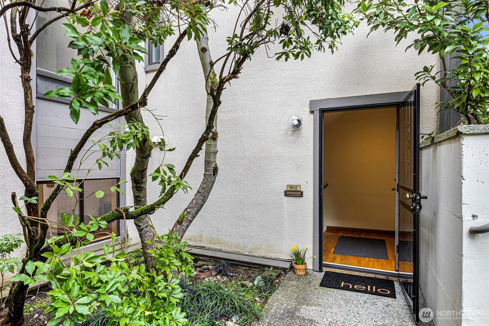 1602 NE 140th Street N2