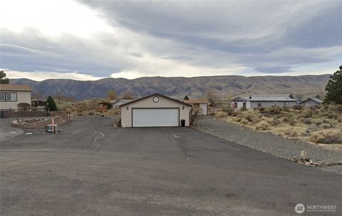 Photo of 120 Yucca Place SW, Mattawa, WA 99349 (MLS # 2515218)