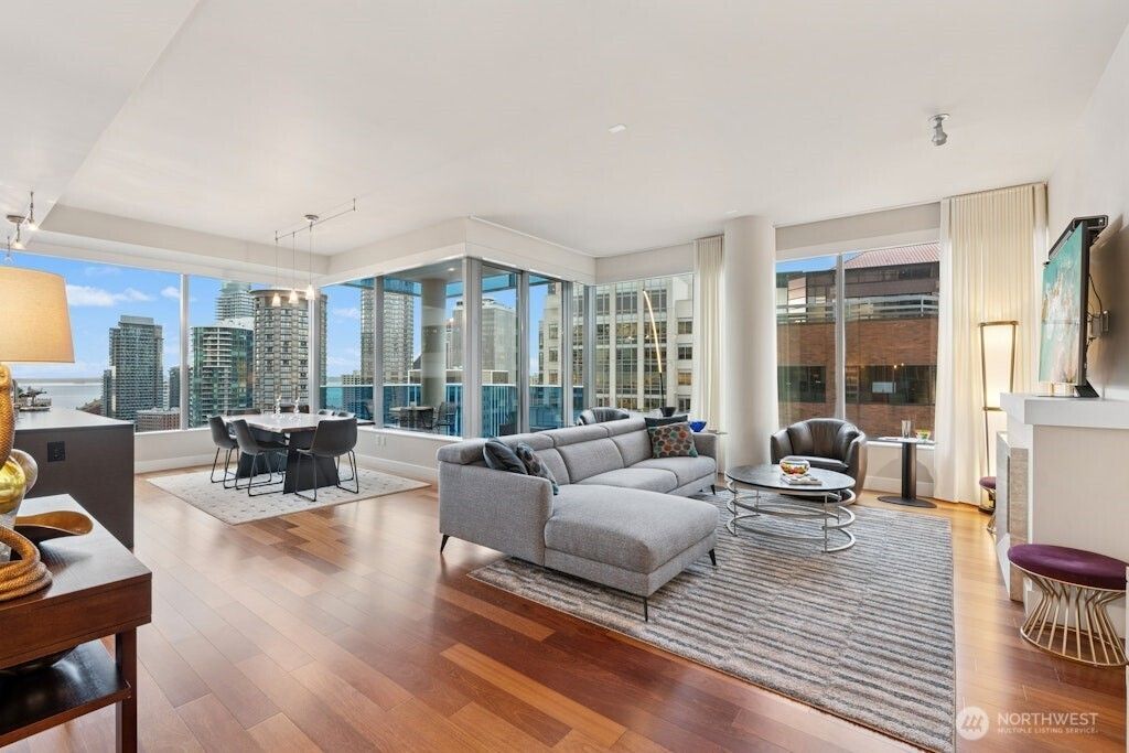 Photo of 737 Olive Way #2200, Seattle, WA 98101 (MLS # 2469713)