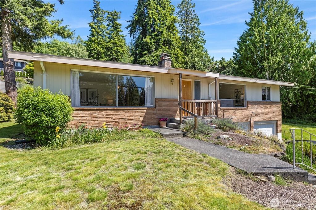 Photo of 1420 Olympic Ave Ave, Edmonds, WA 98020 (MLS # 2383079)