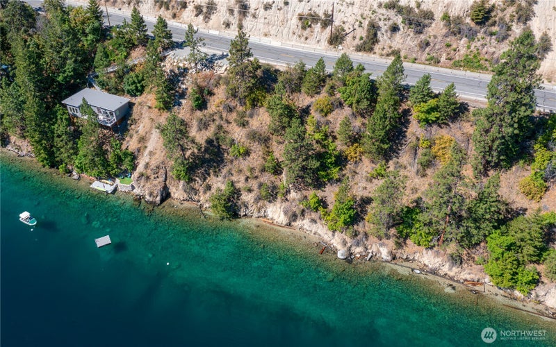 9064 S Lakeshore Rd.
