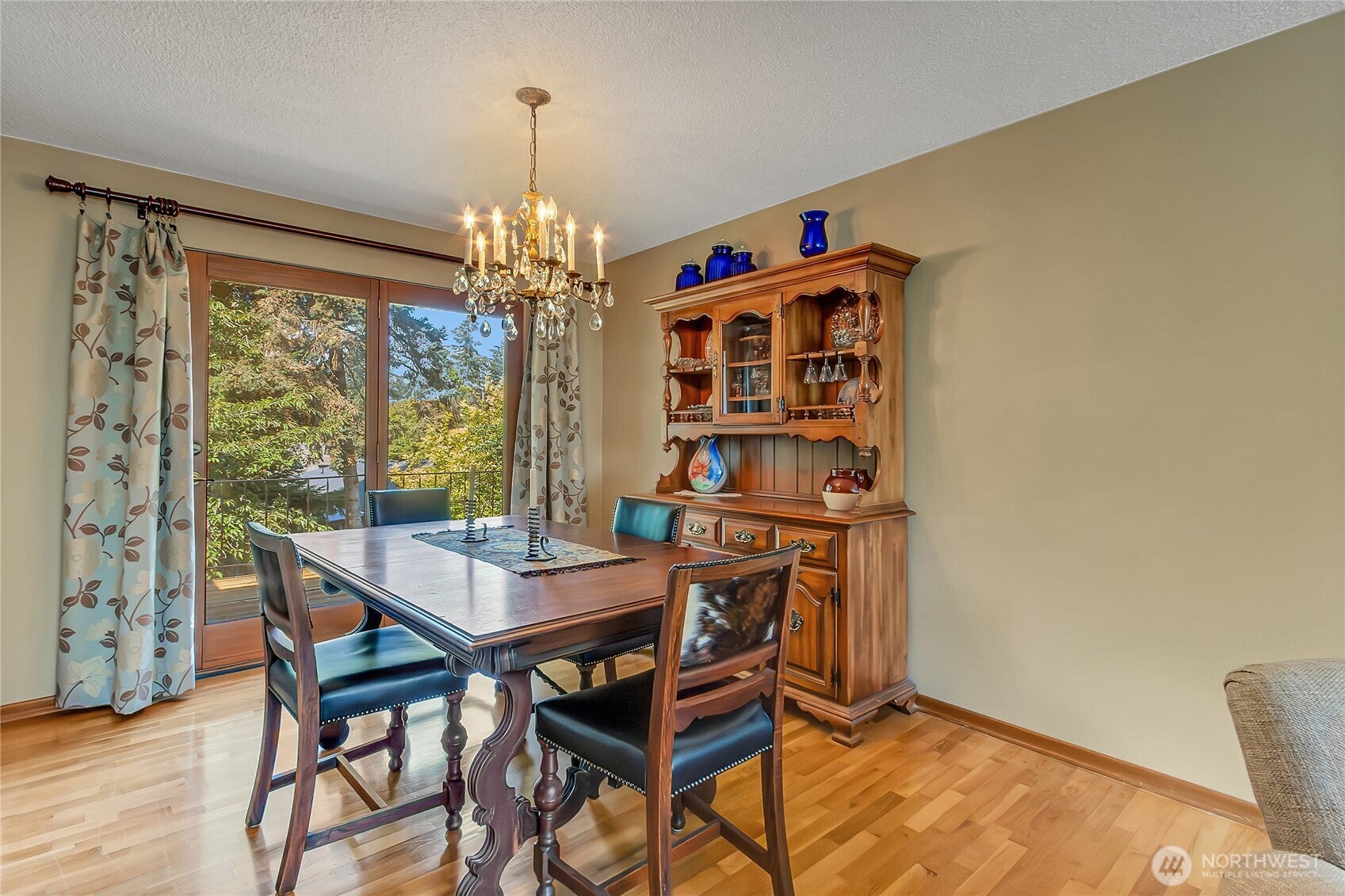 3608 65th Ave W