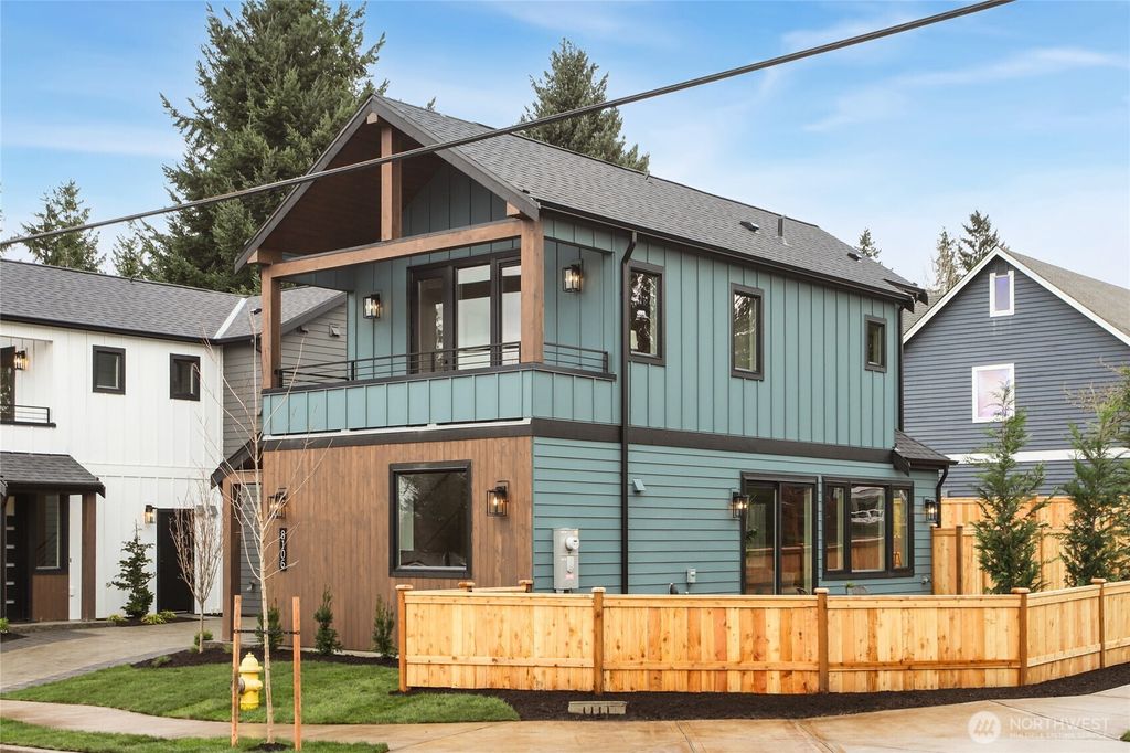 Photo of 8106 126th Avenue NE, Kirkland, WA 98033 (MLS # 2468445)