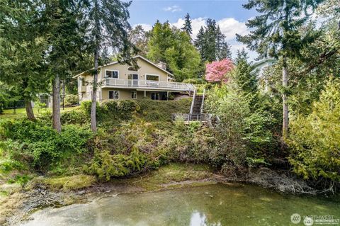 Photo of 2604 Vincent Way NW, Bremerton, WA 98312 (MLS # 2468323)