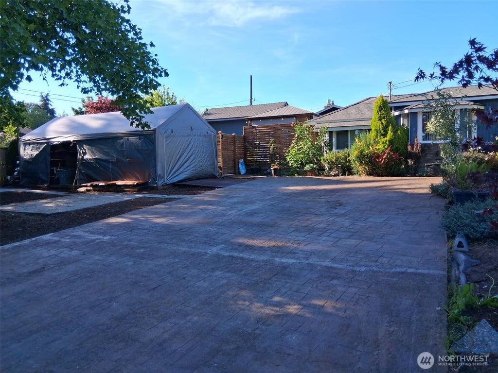 Photo of 8242 S 128th Street, Seattle, WA 98178 (MLS # 2582791)
