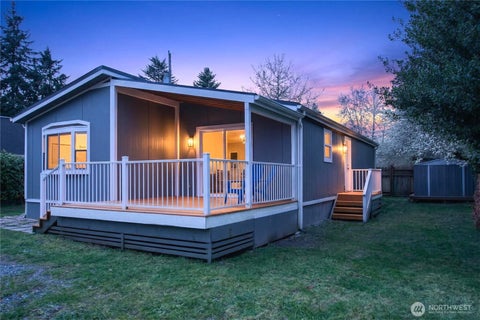 Photo of 2424 S 130th Place, SeaTac, WA 98168 (MLS # 2560915)