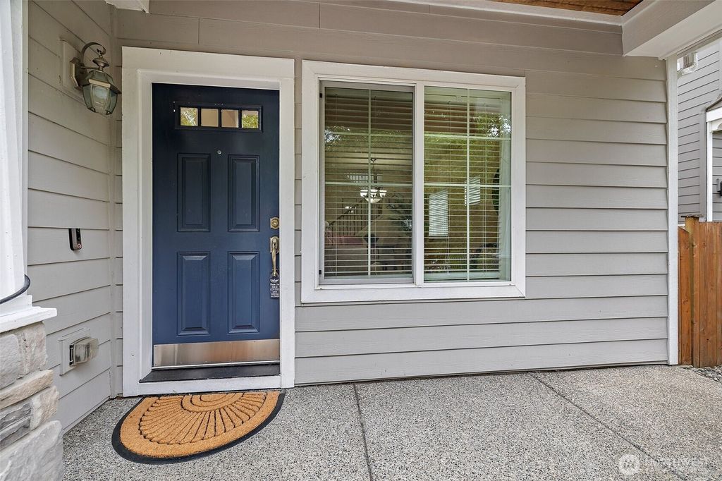 Photo of 7911 87th Place NE, Marysville, WA 98270 (MLS # 2373046)
