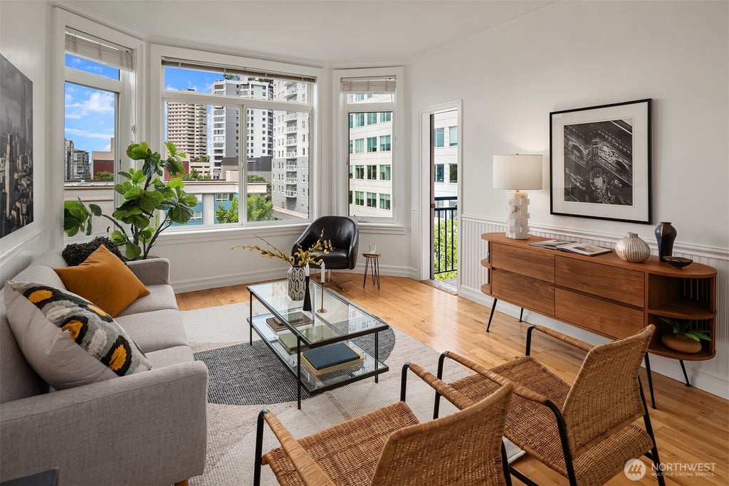 Photo of 2414 1st Avenue #507, Seattle, WA 98121 (MLS # 2545614)