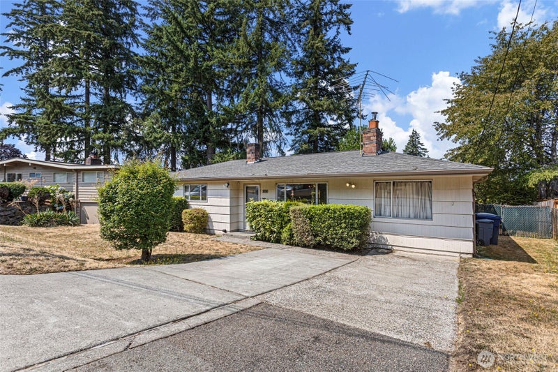 3859 139th Ave SE