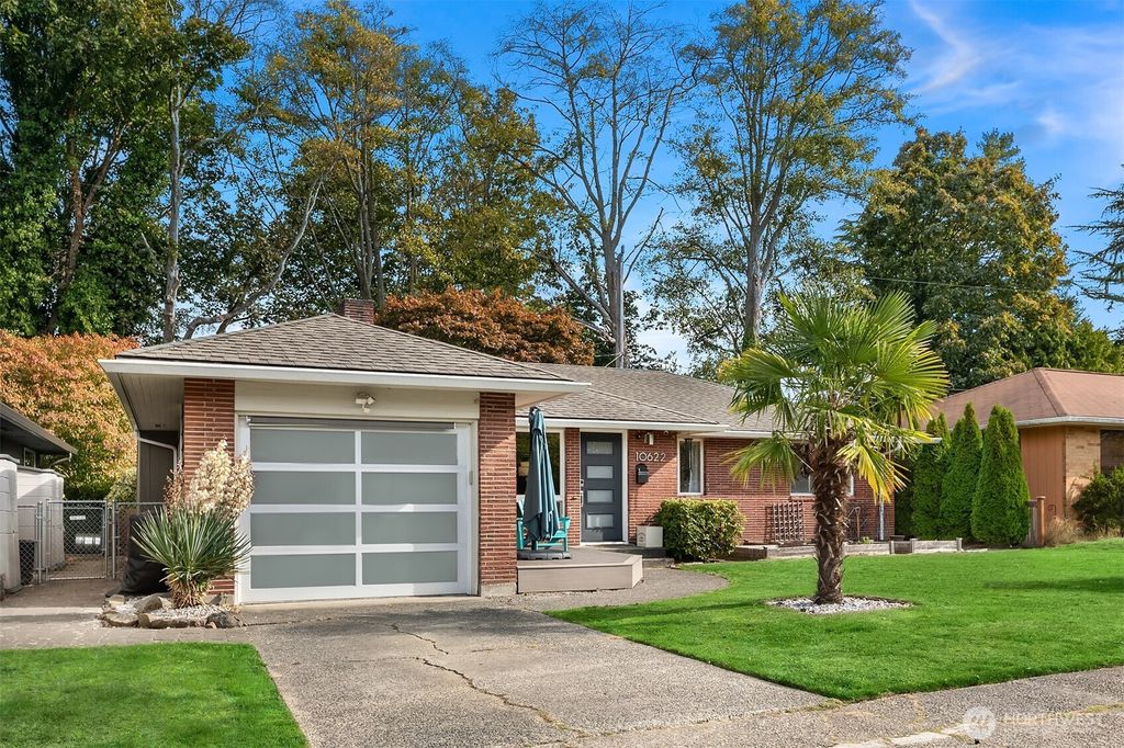 Photo of 10622 9th Avenue NW, Seattle, WA 98177 (MLS # 2444747)