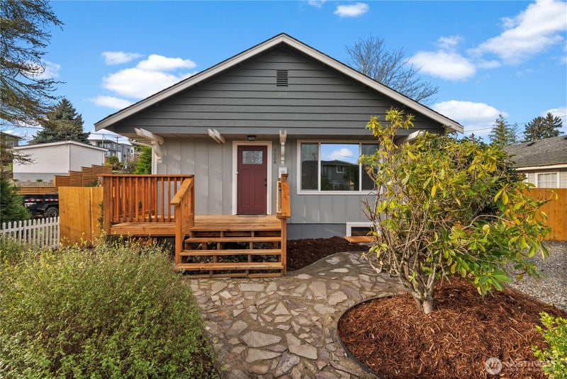 5008 N Visscher Street