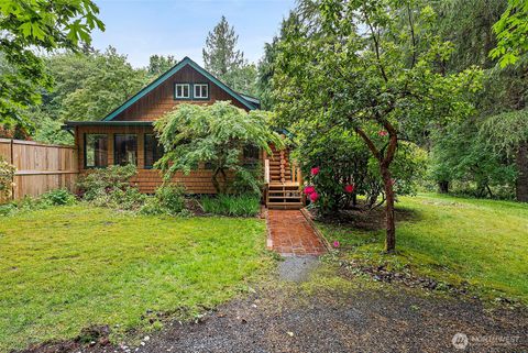 Photo of 5232 Kinney Rd RD SW, Olympia, WA 98512 (MLS # 2527763)