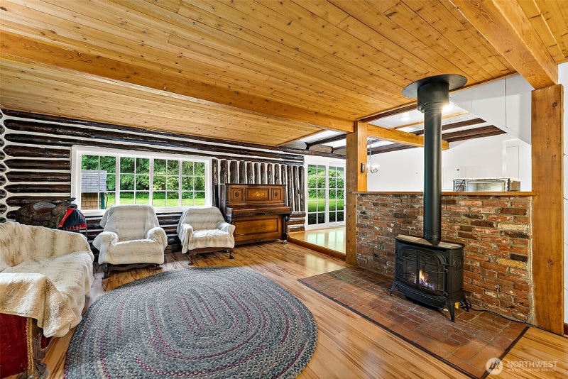 5232 Kinney Rd SW