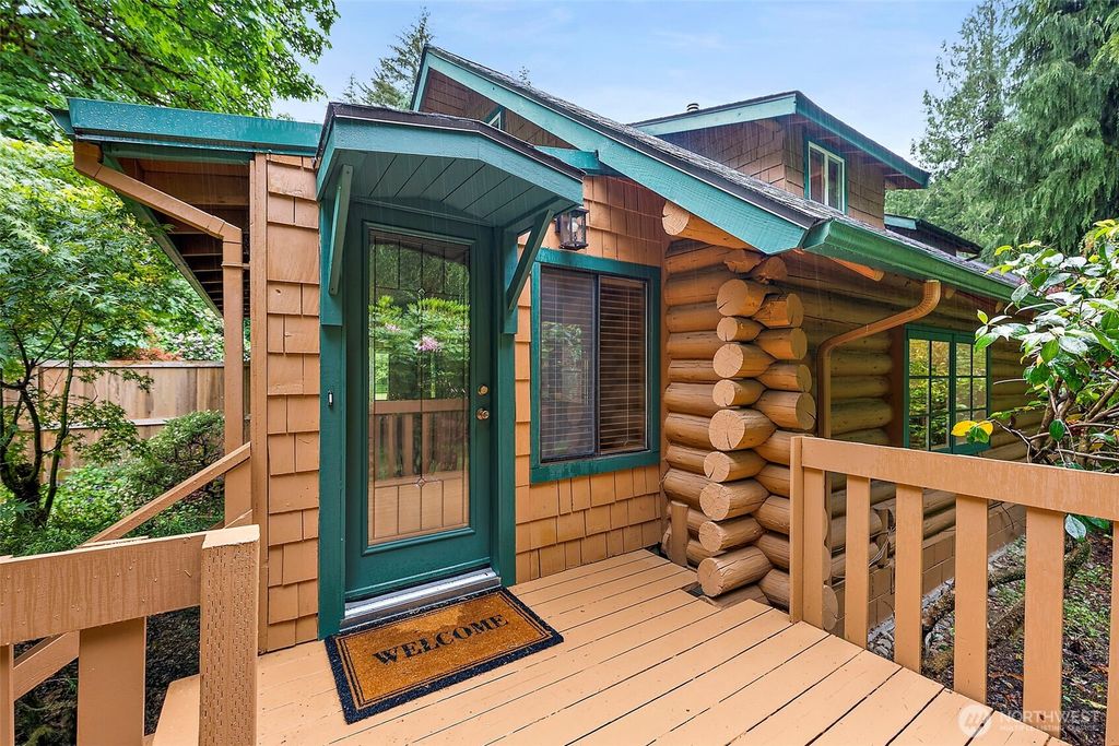 Photo of 5232 Kinney Rd RD SW, Olympia, WA 98512 (MLS # 2527763)