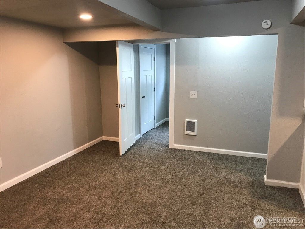 listing image 9367700673988490155