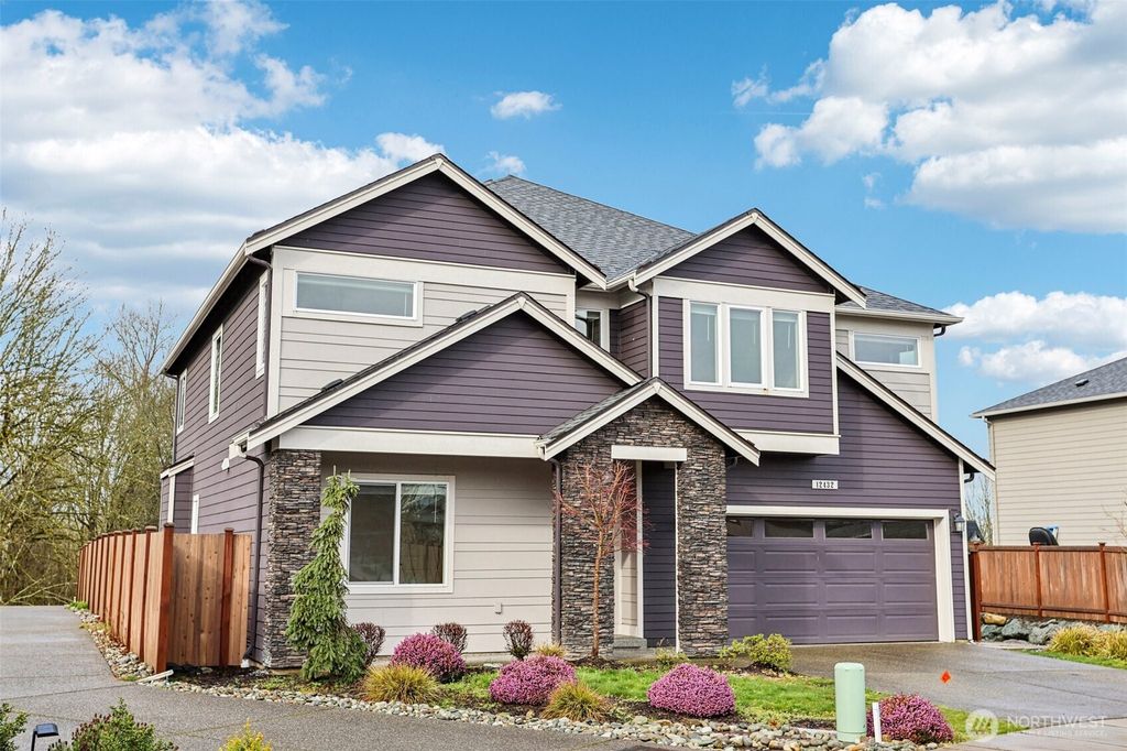 Photo of 12432 168th Avenue SE, Snohomish, WA 98290 (MLS # 2487896)